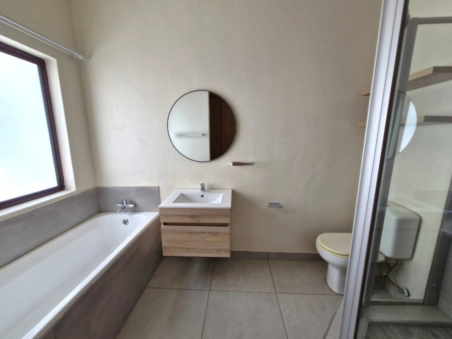 To Let 3 Bedroom Property for Rent in Meerhof North West